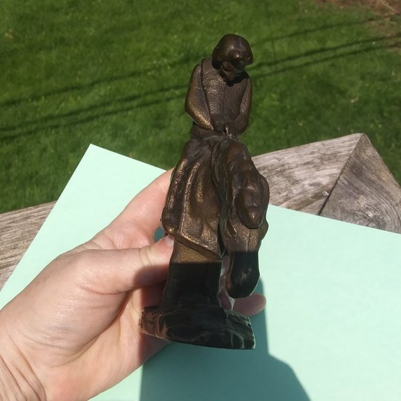 Very solid heavy metal bookend End of Trail horse and rider - Picture 6 of 15